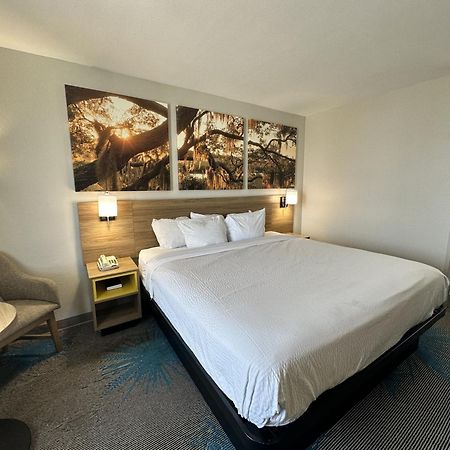 Days Inn By Wyndham Adel I-75 Kültér fotó