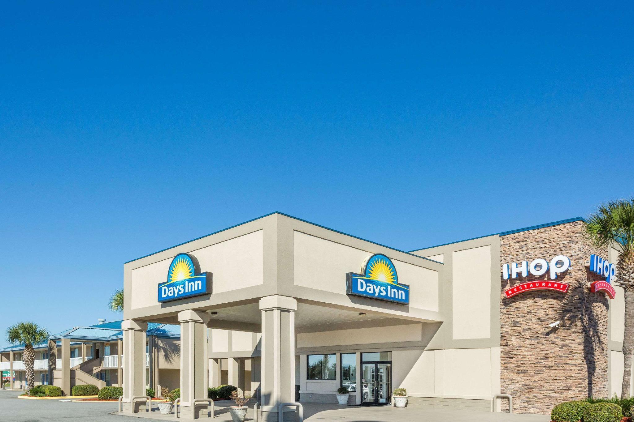 Days Inn By Wyndham Adel I-75 Kültér fotó