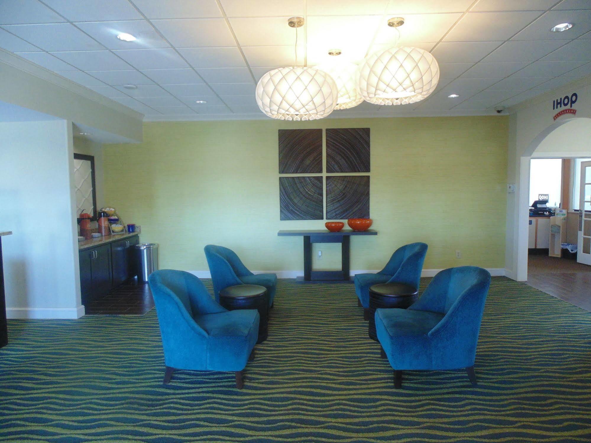 Days Inn By Wyndham Adel I-75 Kültér fotó